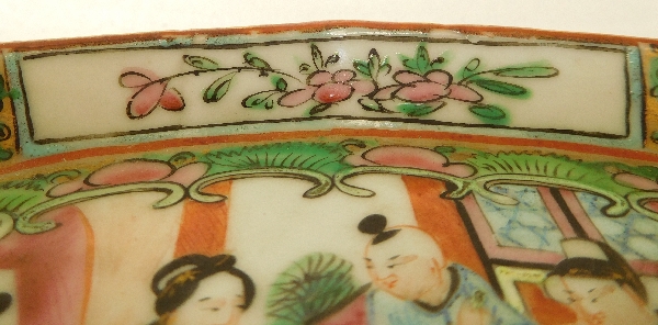 Canton porcelain tray - China, 19th century