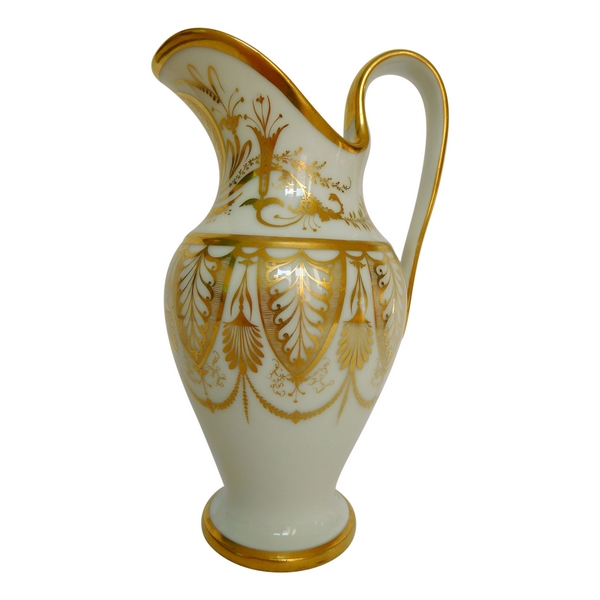 Paris porcelain milk jug, Empire production, decorated with gilt palm leaves