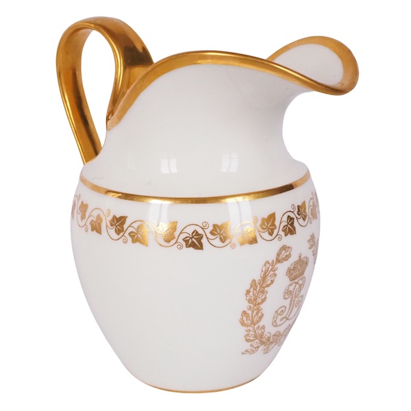 Sevres manufacture : porcelain milk jug from Louis Philippe royal residence Chateau de Bizy