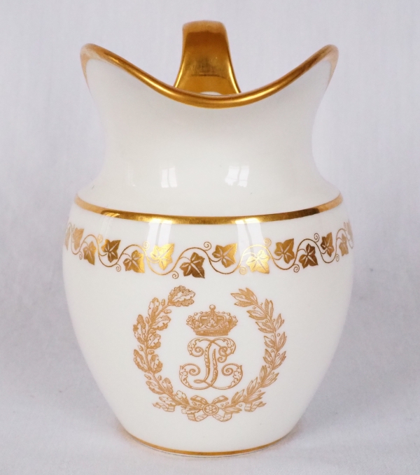 Sevres manufacture : porcelain milk jug from Louis Philippe royal residence Chateau de Bizy