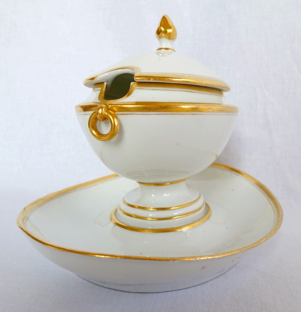 Petit Carousel Manufacture : Empire Paris porcelain sauce boat