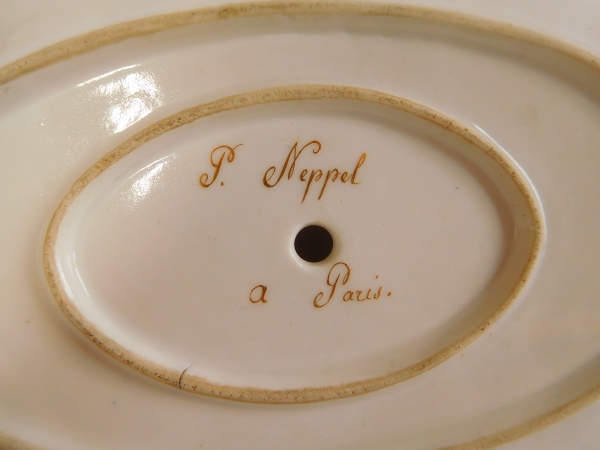 Manufacture Neppel : saucière en porcelaine bleue et or d'époque Empire - signée