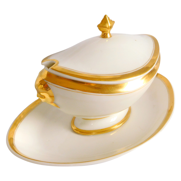 Empire Paris porcelain sauce boat enhanced with fine gold