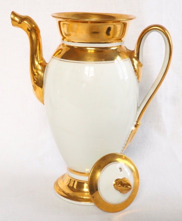 Paris porcelain coffee set enhanced with fine gold : coffee pot, sugar pot, milk jug