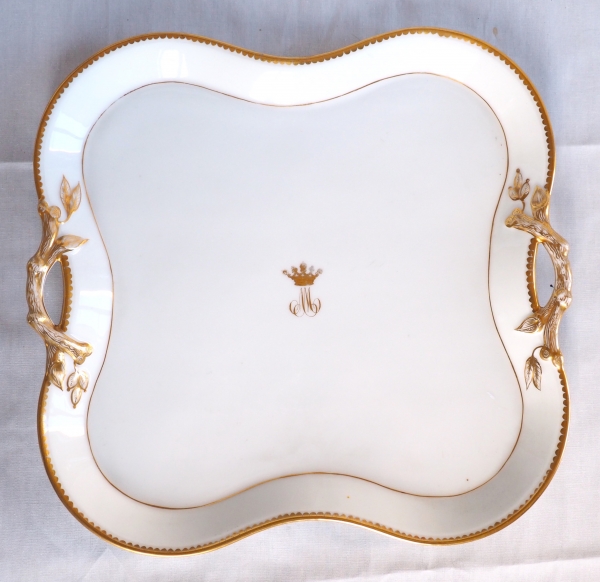 Service à thé tête à tête en porcelaine dorée, couronne de vicomte époque Napoléon III