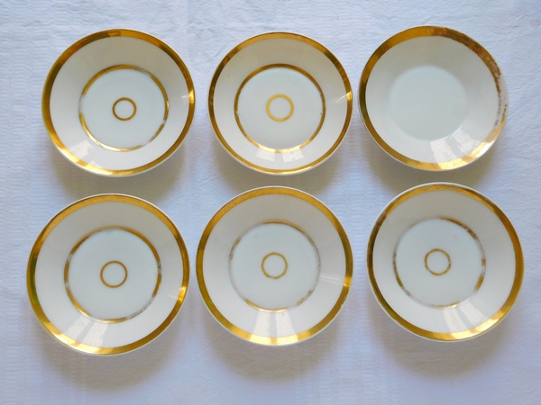 Empire Paris porcelain coffee set enhanced with fine gold, early 19th century, 15 pieces