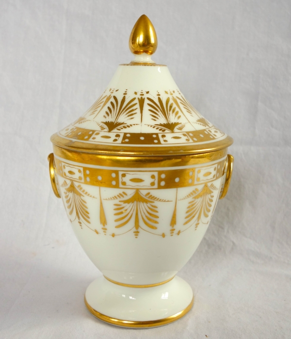 Service à café complet pour 12 en porcelaine de Paris dorée or fin - époque Empire - 17 pièces