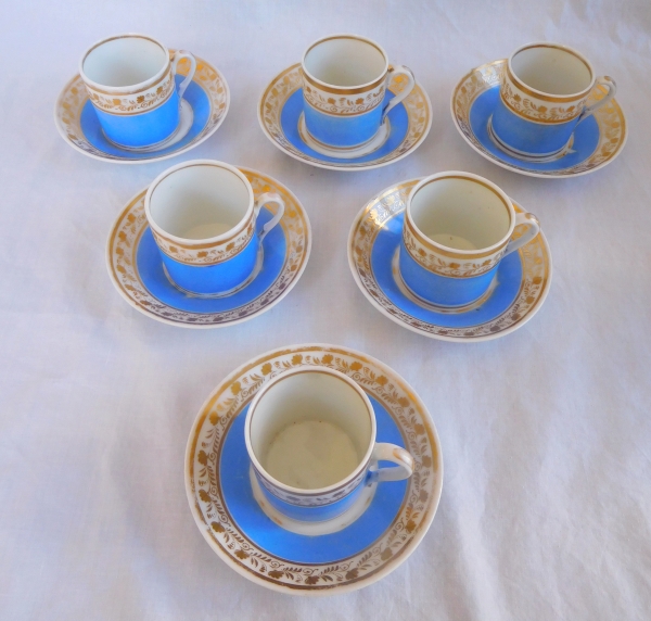 Service à café d'époque Empire en porcelaine de Paris bleue et or - 10 pièces