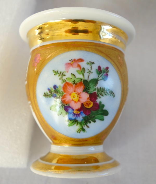 Service à café complet pour 8, porcelaine dorée florale, époque Empire Restauration - 12 pièces