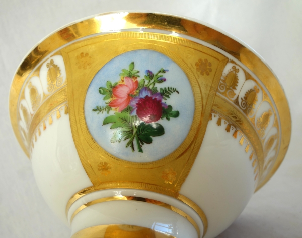 Service à café complet pour 8, porcelaine dorée florale, époque Empire Restauration - 12 pièces