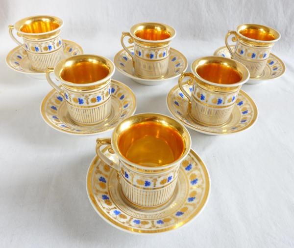 Empire Paris porcelain coffee set for 8 people, 19th century - 11 pieces