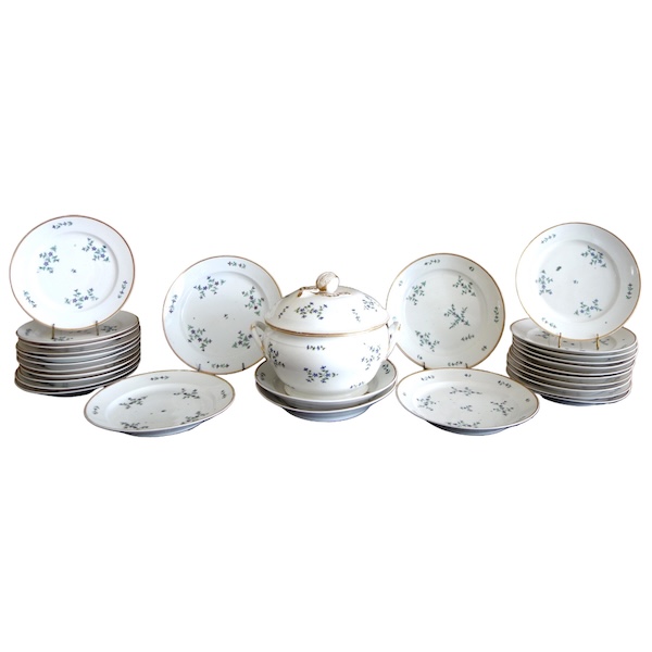Service de table en porcelaine de Paris XVIIIe aux Barbeaux - 58 pièces - marque de château