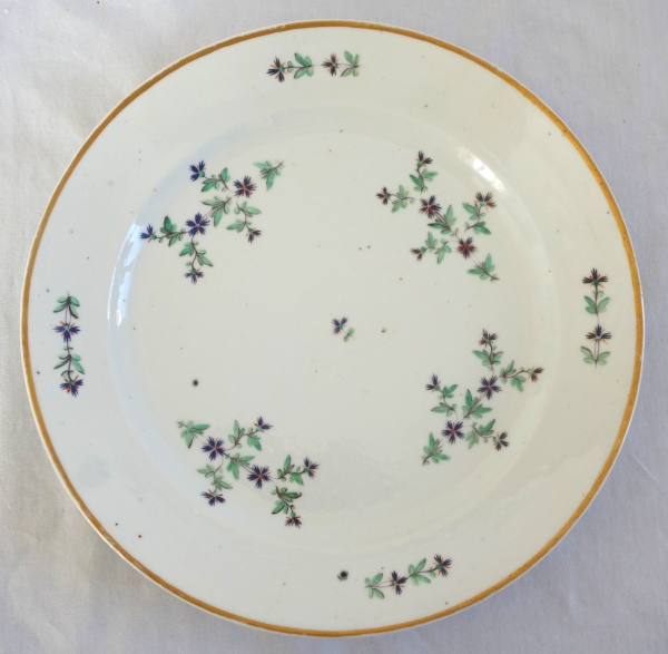 Service de table en porcelaine de Paris XVIIIe aux Barbeaux - 58 pièces - marque de château