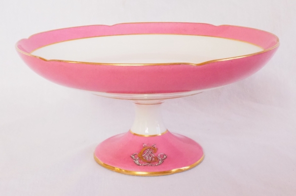 Jullien Fils Aîné : service à dessert en porcelaine de Paris, marli rose, monogramme AC, époque XIXe siècle - signé