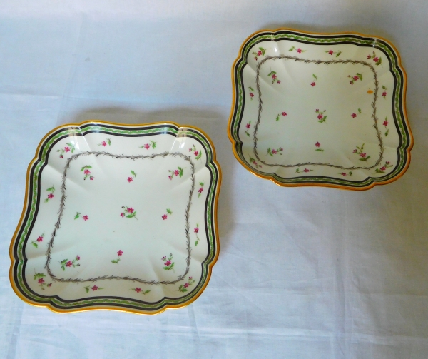 18th century table porcelain set - Louis XVI period - Comte de Provence Manufacture