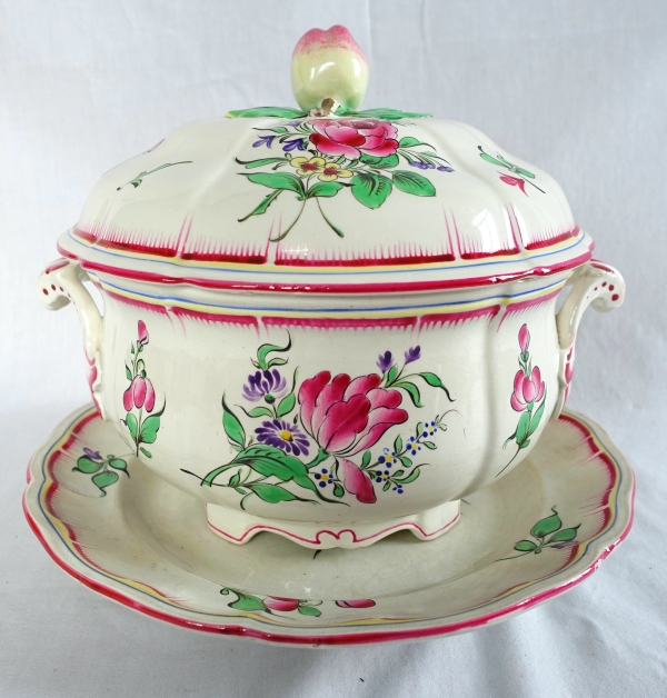 Soupière et son dormant en faïence de Lunéville polychrome, décor réverbère - signée 