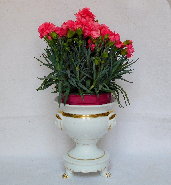 Paris porcelain planter, Empire style Restoration period, early 19th century