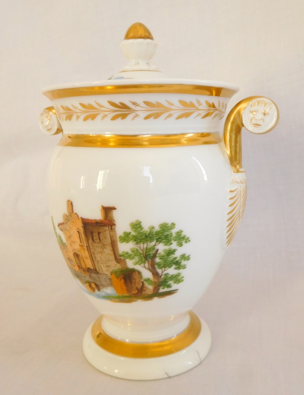 19th century Paris porcelain sugar pot, Italian landscapes and fine gold gilt - circa 1820