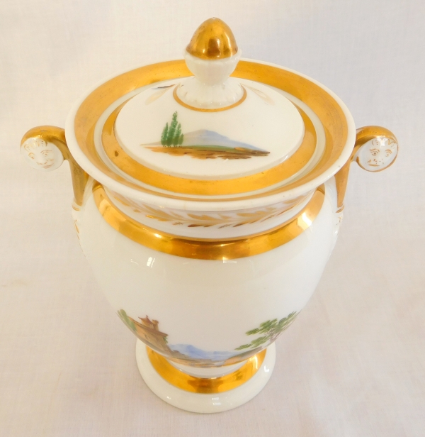 19th century Paris porcelain sugar pot, Italian landscapes and fine gold gilt - circa 1820