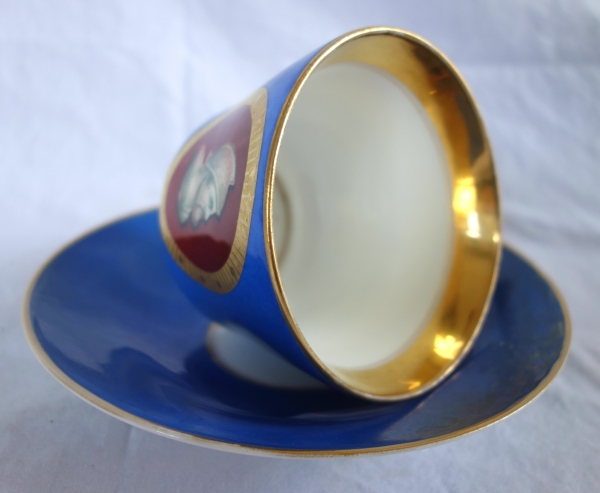 Large Paris porcelain coffee cup or chocolate cup, 19th century circa 1850