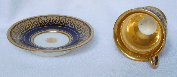 Tasse à café Empire en porcelaine de Paris bleue dorée à l'or fin, époque début XIXe