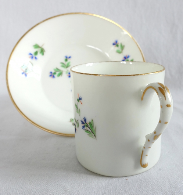 Paris porcelain coffee cup, Barbeaux decoration, late 18th century