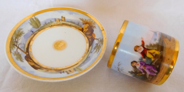 Tasse à café en porcelaine de Paris de forme litron, Darte Frères, époque Empire