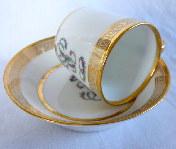 Manufacture du Duc d'Angoulême : tasse litron en porcelaine, époque Louis XVI