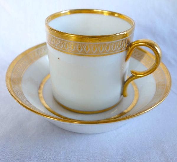 Manufacture du Duc d'Angoulême : tasse litron en porcelaine, époque Louis XVI