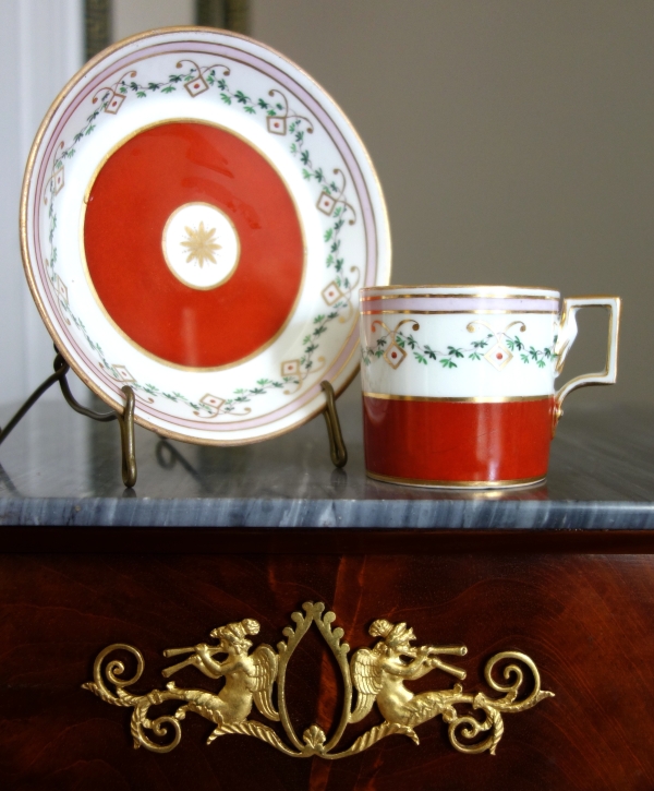 Manufacture Impériale de Vienne : tasse litron en porcelaine, XIXe siècle vers 1820 - signée