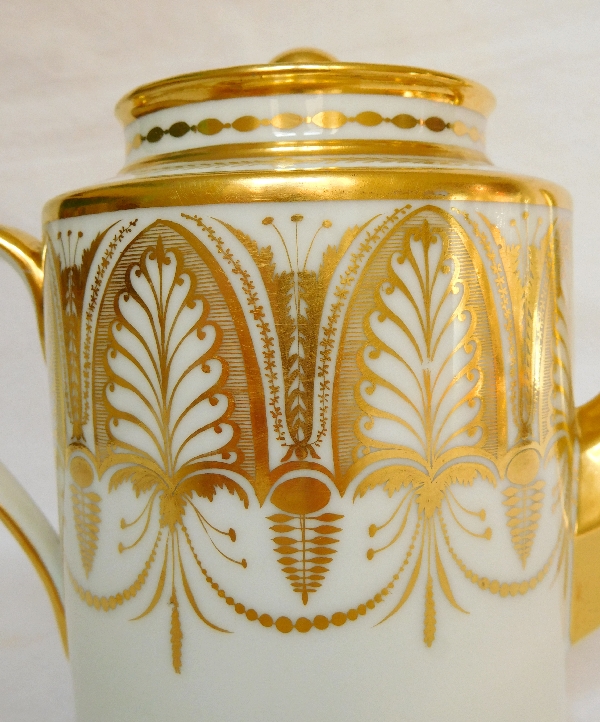 Paris porcelain milk jug, Empire production, decorated with gilt palm leaves