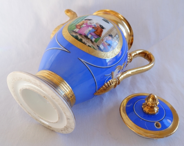 Paris Porcelain teapot, Empire Restoration period - attributed to Lebon-halley Manufacture