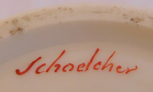 Manufacture Schoelcher : theière Empire en porcelaine de Paris, époque Charles X