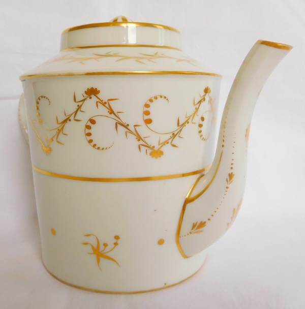Théière en porcelaine de Paris dorée à l'or - époque Empire début XIXe siècle