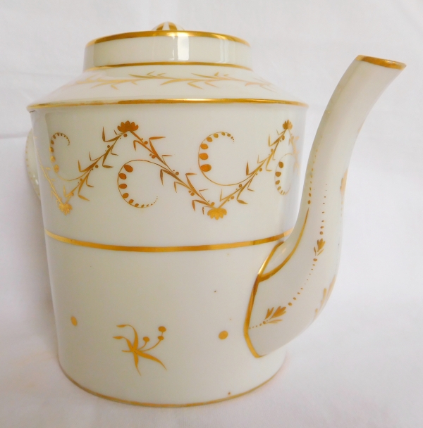 Paris porcelain teapot, Empire production - early 19th century