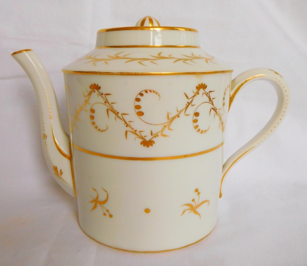 Paris porcelain teapot, Empire production - early 19th century