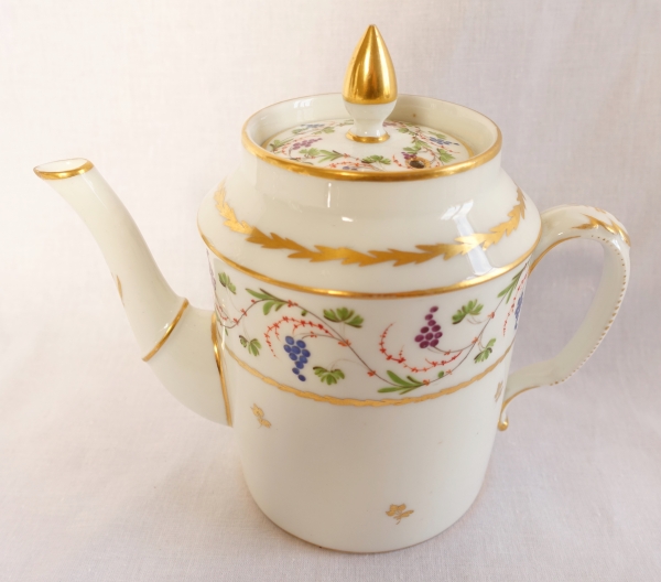 Empire polychromatic and gilt Paris porcelain teapot, late 18th century / early 19th century