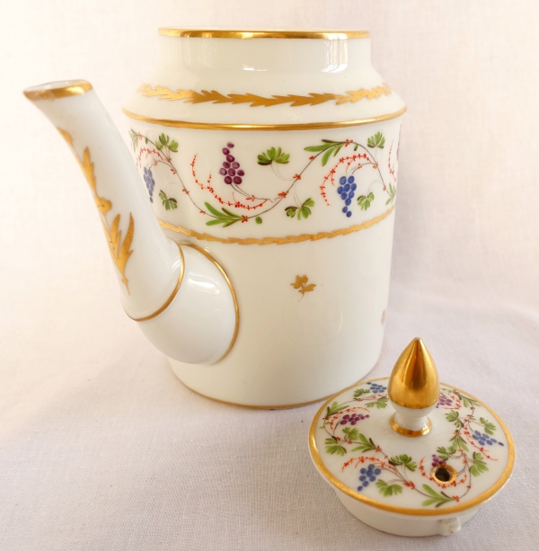 Empire polychromatic and gilt Paris porcelain teapot, late 18th century / early 19th century