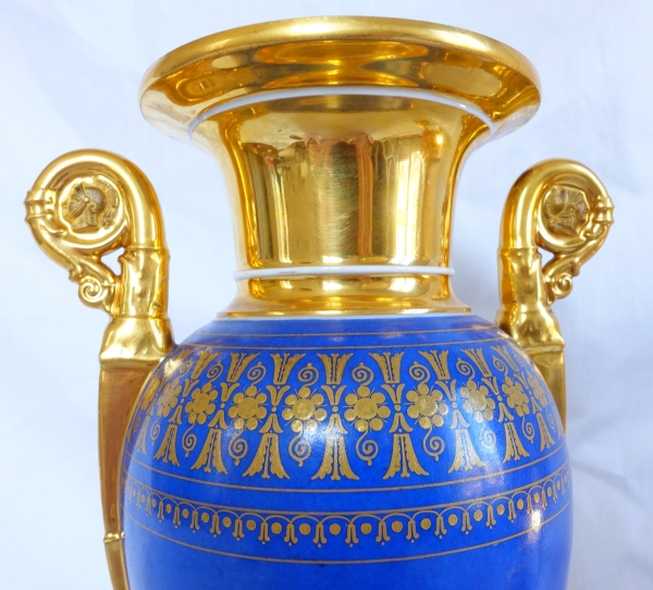 Manufacture Deroche : grand vase d'ornement en porcelaine signé, époque Empire Restauration - 35 cm