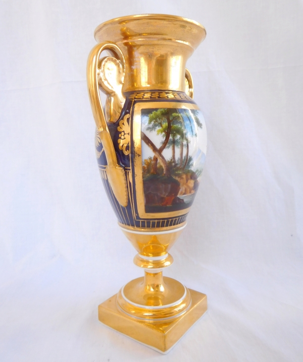 Ornamental porcelain vase attributed to Darte Manufacture - Empire production, 19th century