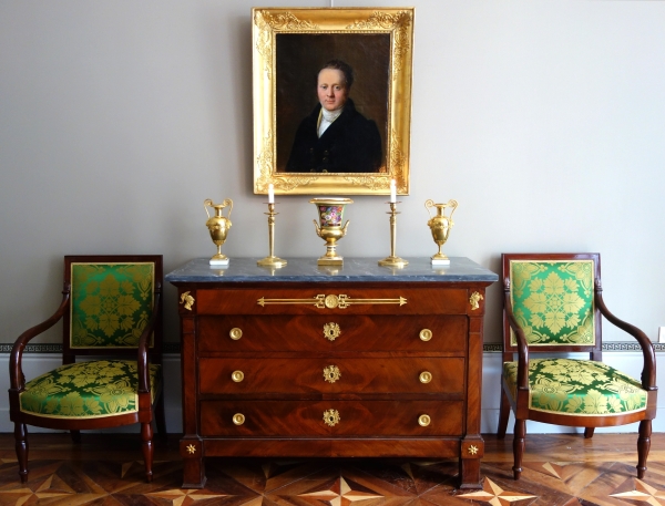 Grand vase Medicis en porcelaine de Paris - style Empire d'époque Restauration - 29cm