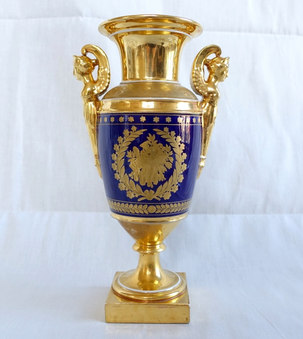 Empire ornamental Paris porcelain vase attributed to Darte Manufacture - early 19th century