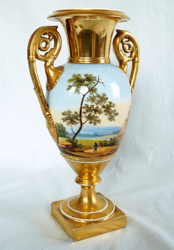 Tall Empire Paris porcelain vase, early 19th century - 30cm