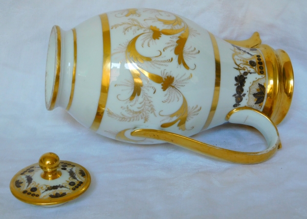 Verseuse / cafetière en porcelaine d'époque Louis XVI Directoire fin XVIIIe siècle