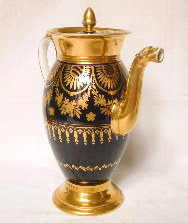 Empire Paris blue porcelain coffee pot enhanced with fine gold - early 19th century