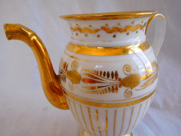 Empire Paris porcelain gilt teapot, early 19th century circa 1820