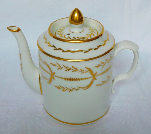 Théière en porcelaine de Paris dorée à l'or - époque Empire début XIXe