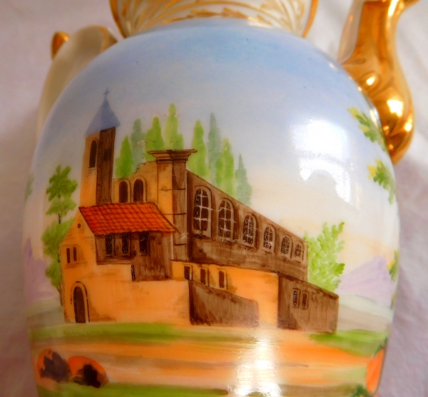 Grande verseuse / cafetière Empire en porcelaine de Paris dorée à paysage tournant, XIXe siècle vers 1820