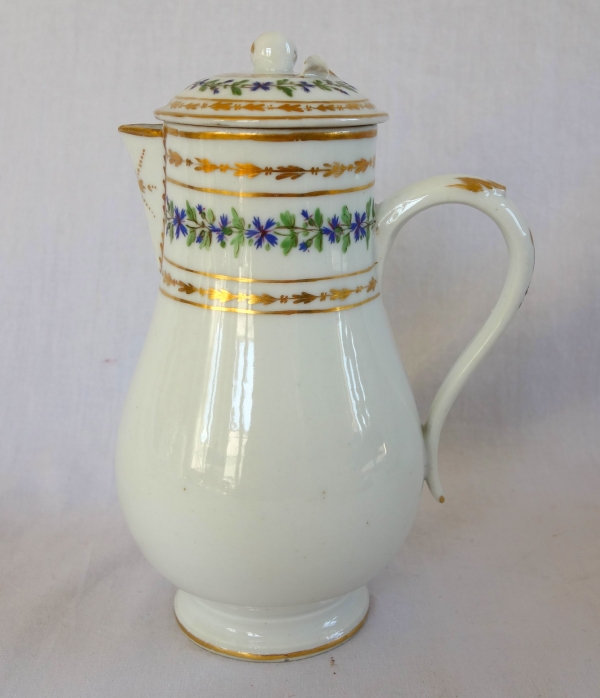 Verseuse en porcelaine de Paris XVIIIe décor aux Barbeaux. attribuée Manufacture du Duc d'Angoulême