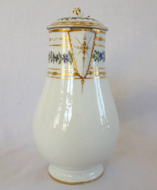 Verseuse en porcelaine de Paris XVIIIe décor aux Barbeaux. attribuée Manufacture du Duc d'Angoulême